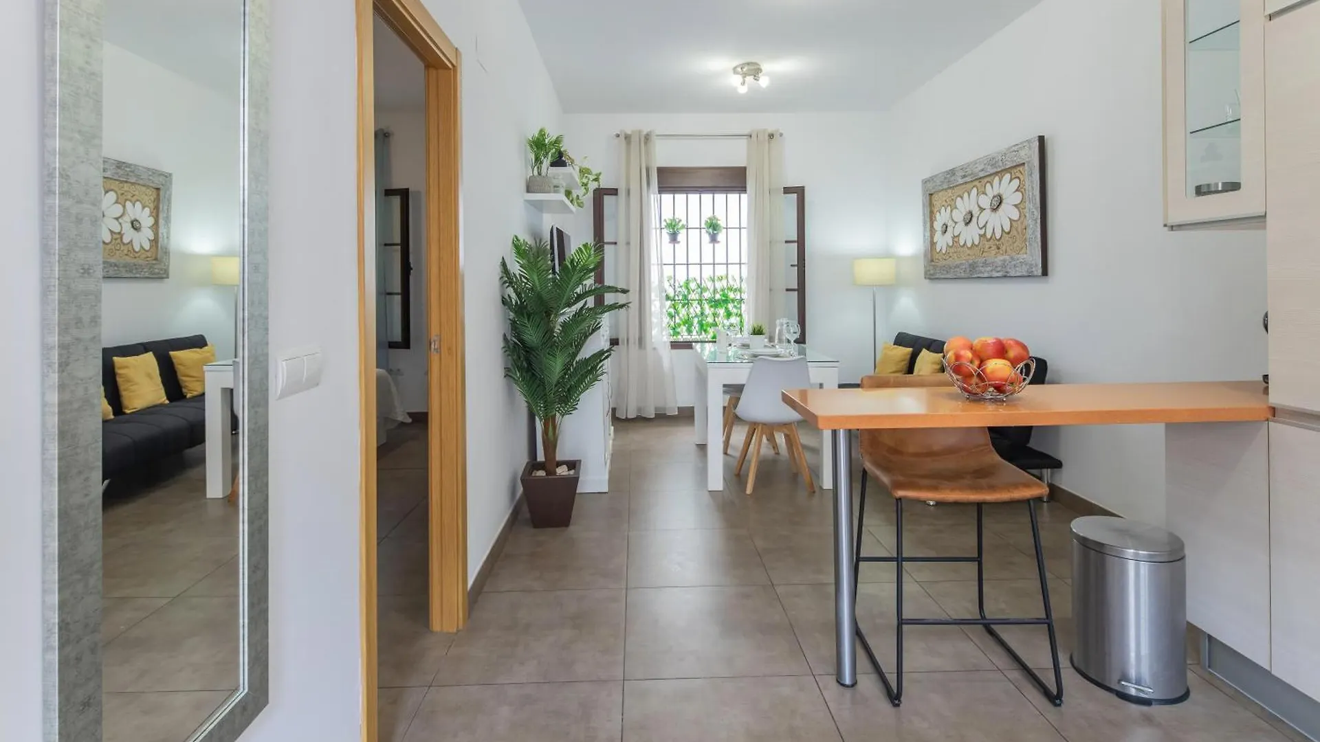 Apartamento El Museo Écija 0*,  España